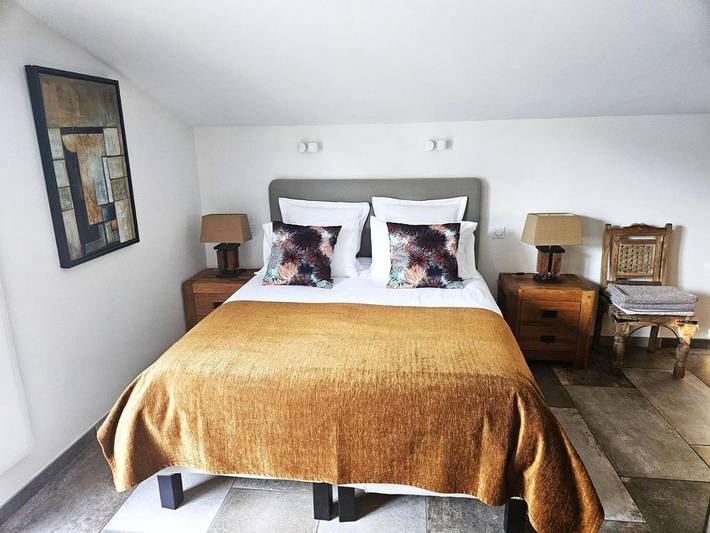 Location de vacances pour 2 personnes, avec piscine ainsi que jardin et jacuzzi à Sommières - 3