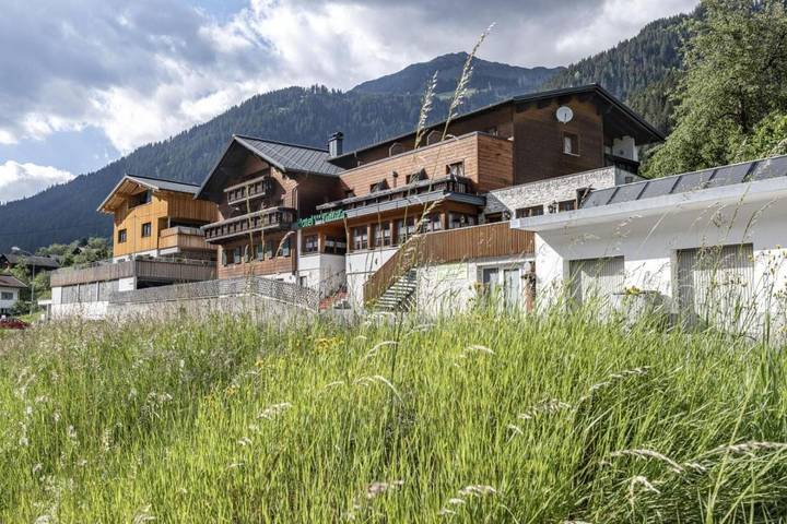 Hôtel pour 2 personnes, avec terrasse ainsi que vue et sauna