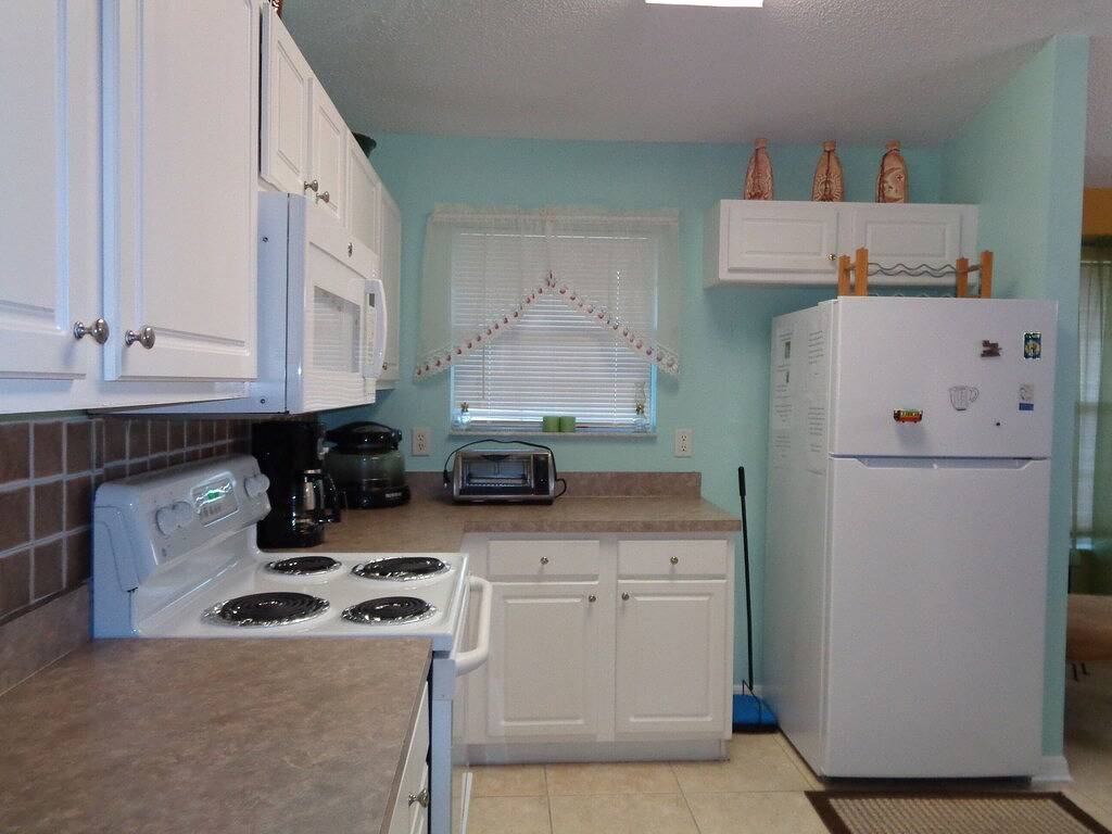 Sauber und komfortabel 3 Schlafzimmer, 2 Badezimmer !! :) in Port St. Lucie, St. Lucie County