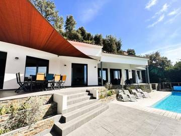 Appartement De Vacances pour 8 Personnes dans La Londe-les-Maures, Région de Toulon, Photo 1