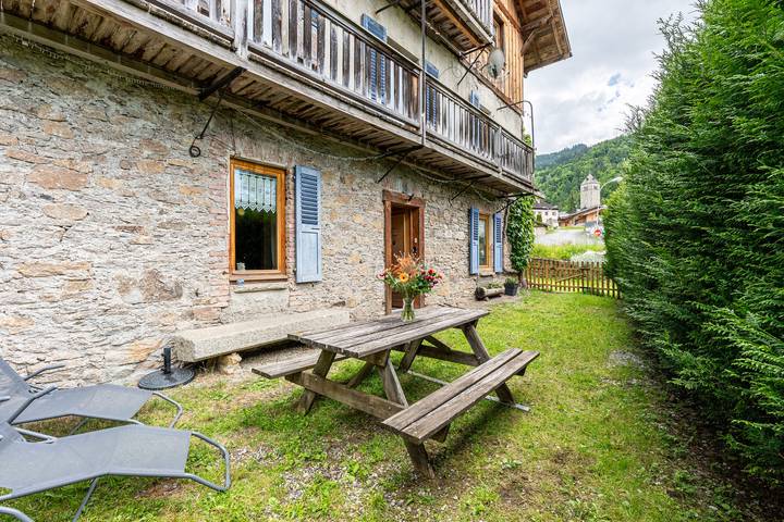 Location de vacances pour 8 personnes, avec jardin, animaux acceptés à Flumet