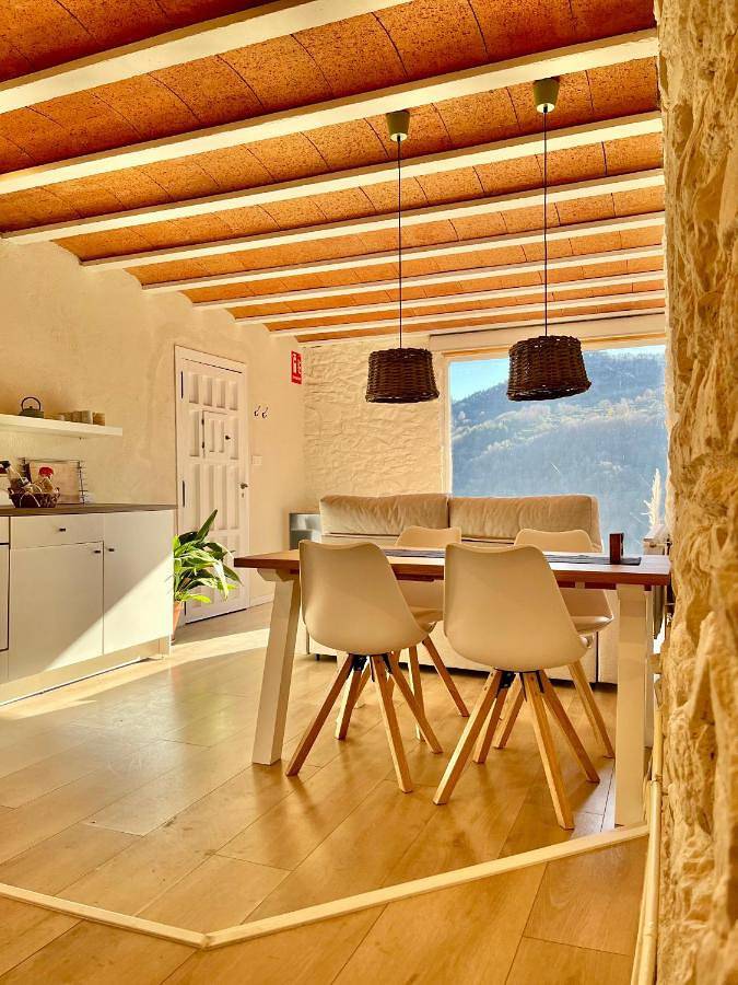 Gîte pour 4 personnes, avec jardin et vue à Vallfogona de Ripollès