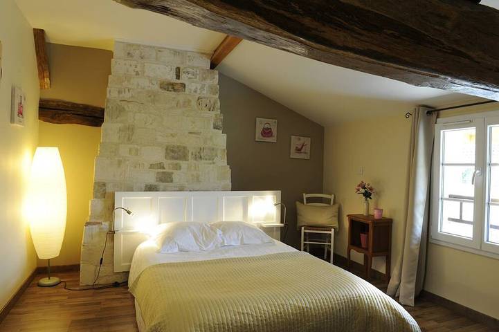 Location de vacances pour 4 personnes, avec Terrasse et Jardin dans Rosnay-l'Hôpital