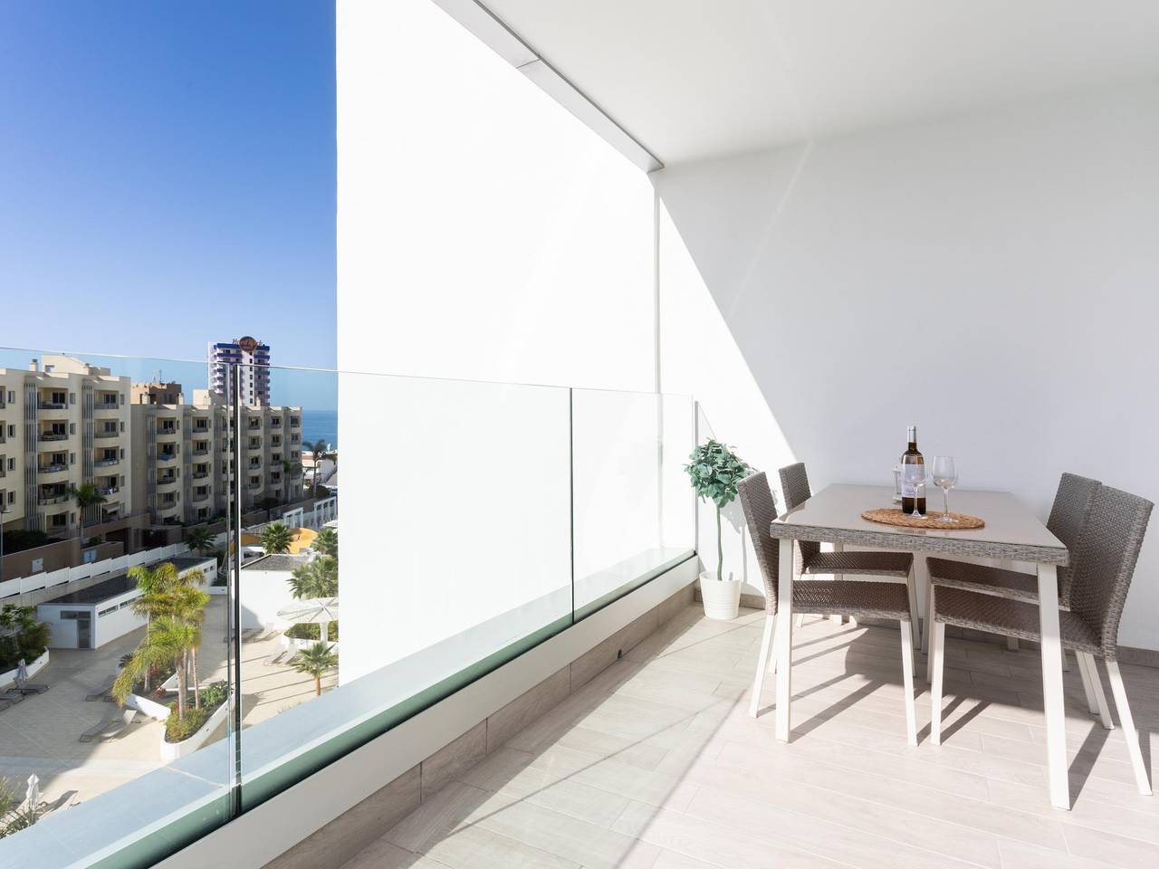 Apartamento vacacional entero, Espectacular Vivienda Vacaconal En El Complejo Ocean Garden in Playa Paraíso, Adeje