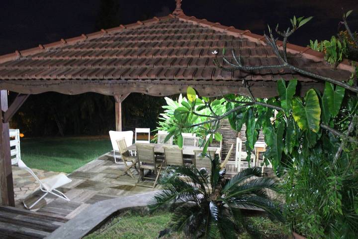 Gîte pour 2 personnes, avec piscine et terrasse à Le Robert - 4