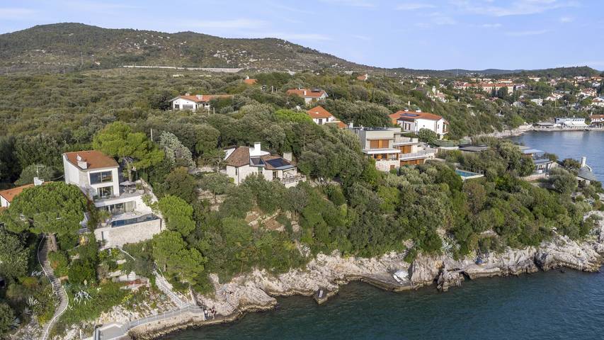 Private Bay Villa - for 10 pp, private pier in Duino-Aurisina, Trieste e dintorni