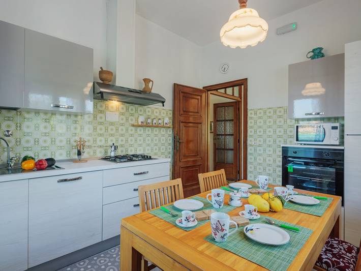 Ferienhaus für 4 Personen, mit Terrasse und Garten in Marina di Pietrasanta - 3