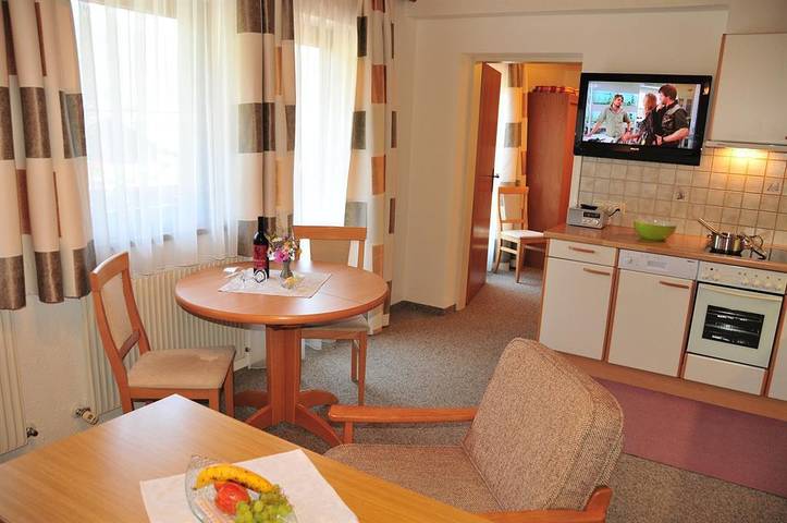 Ganze Ferienwohnung, Ferienwohnung für 2 Personen mit Garten in Hohe Tauern, Sankt Jakob in Defereggen