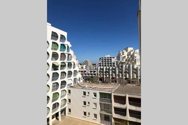 Gîte pour 2 personnes, avec balcon et vue dans Port de la Grande Motte - 3