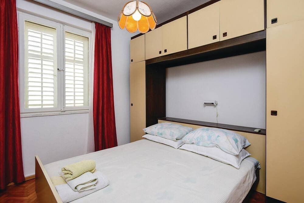 4 bedroom lovely home in Zuljana in Žuljana, Peljesac