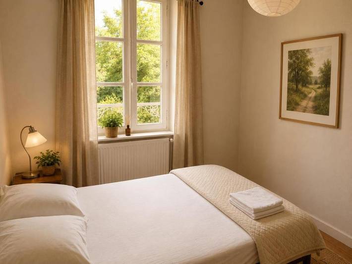 Gîte pour 6 personnes, avec Balcon et Terrasse ainsi que Jardin et Vue à Saint-Honoré-les-Bains - 4