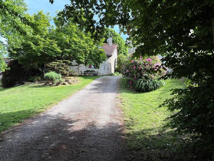 Gîte pour 6 personnes, avec jardin à Solignac (homonymie) - 2