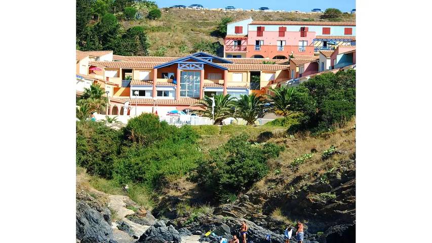 Appartement de vacances pour 9 personnes, avec terrasse et piscine