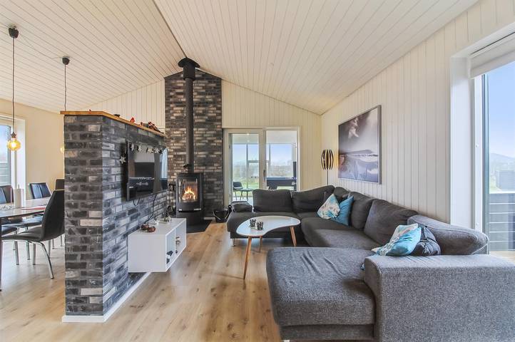 Ferienhaus für 8 Personen, mit Sauna und Terrasse sowie Whirlpool in Løkken - 2