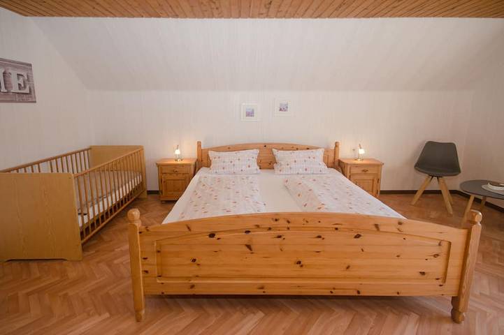 Ferienhaus für 4 Personen, mit Terrasse und Garten in Moormerland - 2