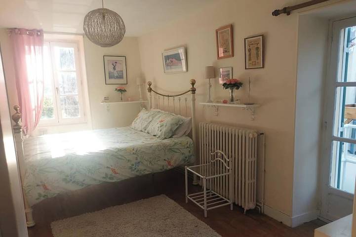 Location de vacances pour 4 personnes, avec terrasse et jardin à Confolens - 4