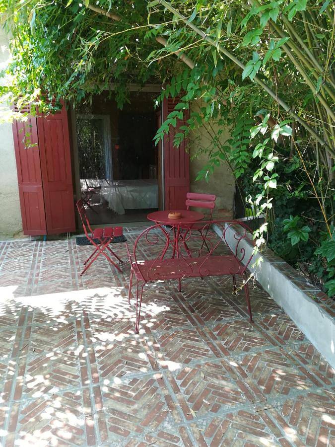 Location de vacances pour 2 personnes, avec terrasse, animaux acceptés à Billom