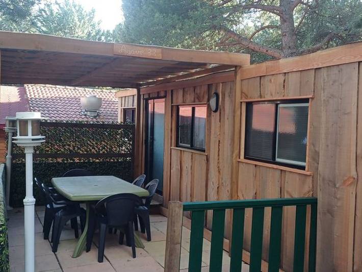 Mobil home pour 6 personnes, avec terrasse et piscine, animaux acceptés à Sournia