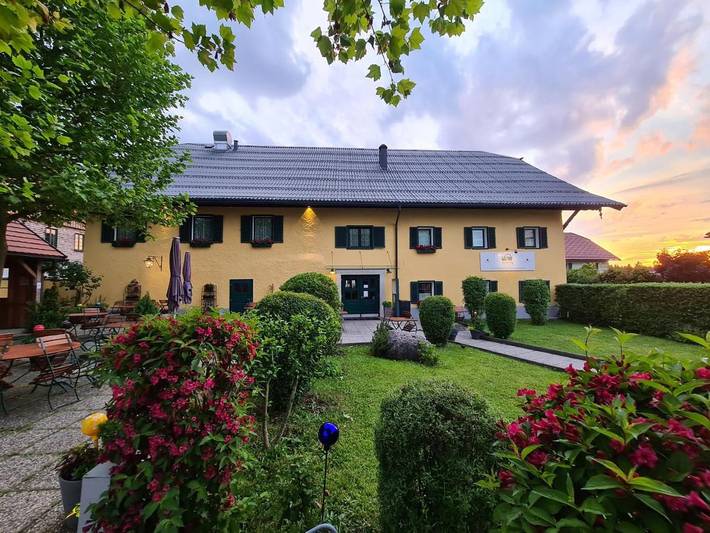 Ferienhaus für 2 Personen, mit Terrasse und Garten sowie Ausblick