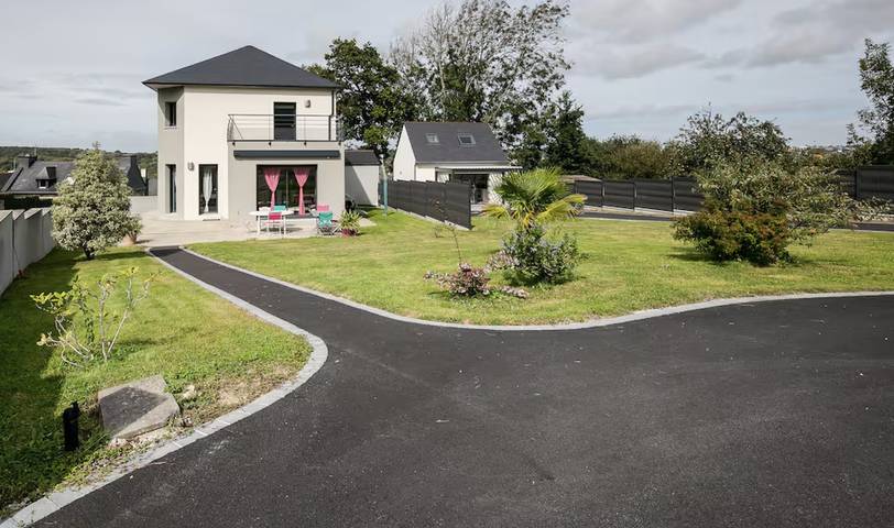 Maison de vacances pour 8 personnes, avec jardin dans Morgat