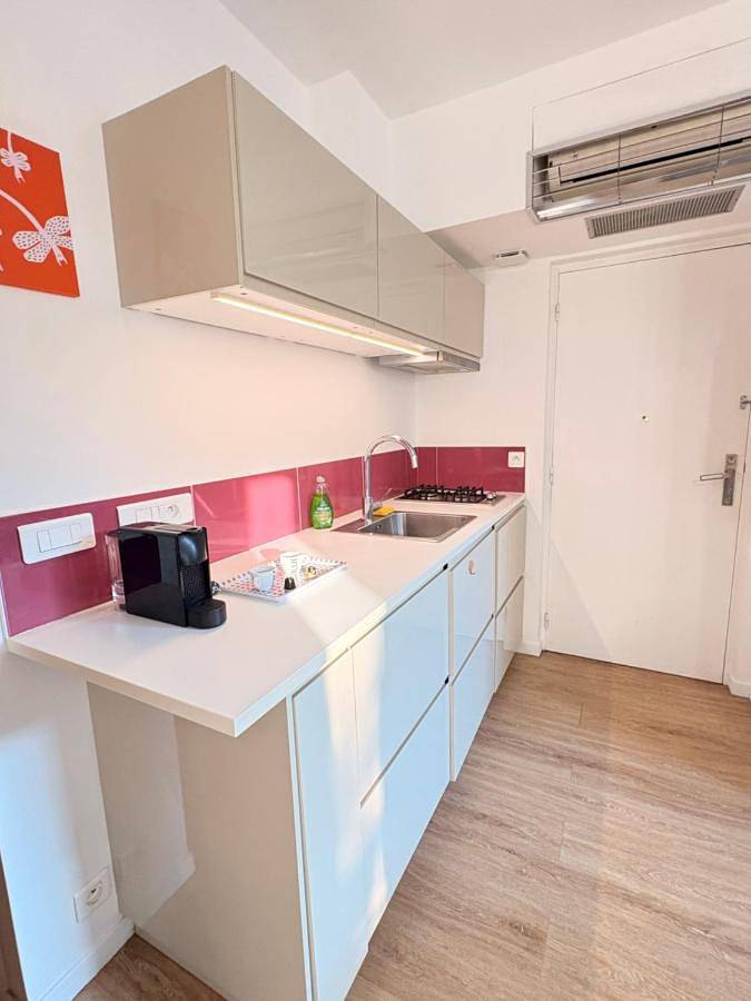 Gîte pour 2 personnes, avec terrasse ainsi que vue et jardin dans Vauban - 2