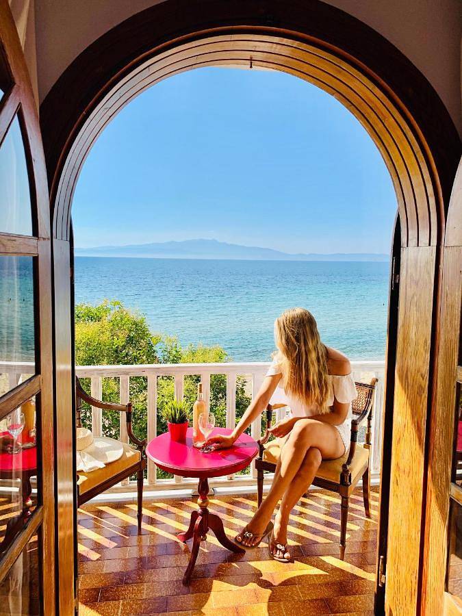 Villa für 10 Personen, mit Ausblick und Pool sowie Garten auf Thassos - 2