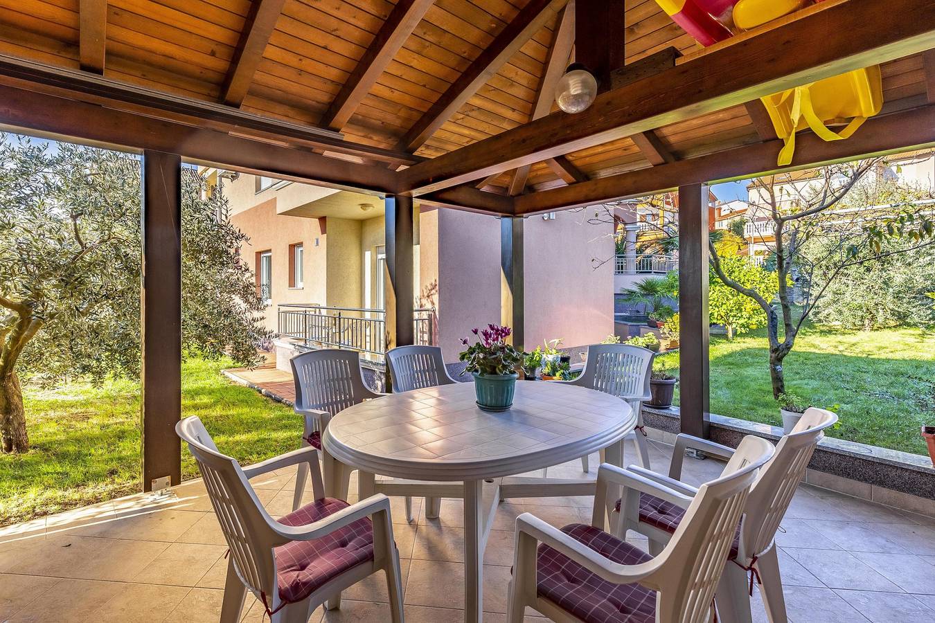 Ganze Wohnung, Istriensonne 0094 – Veruda-4 mit Grill-Terrasse in Pula, Pula-Medulin