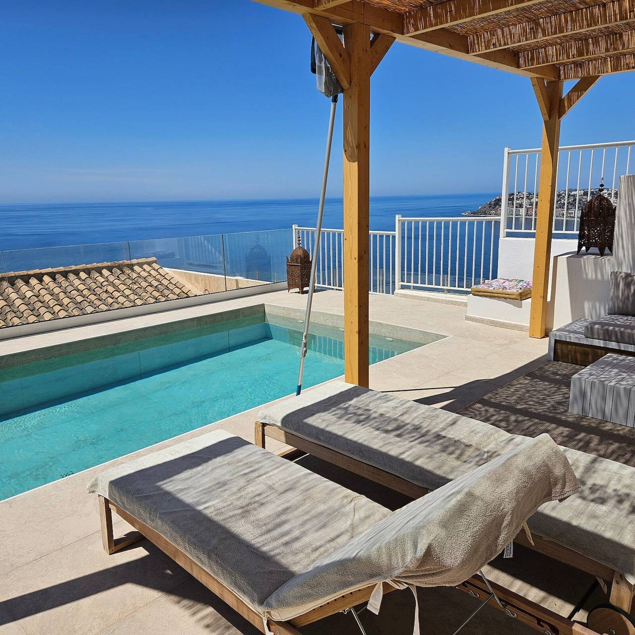 Casita vacacional 'Limonero' con vistas al mar in Salobreña, Costa Tropical