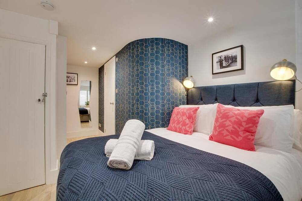 3 Bed in Brighton (oc-bbcorn) in Brighton, Sussex