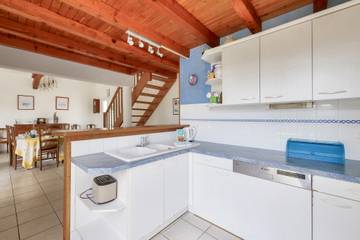 Maison De Vacances pour 9 Personnes dans Les Portes-en-Ré, Côte des Fleurs, Photo 3