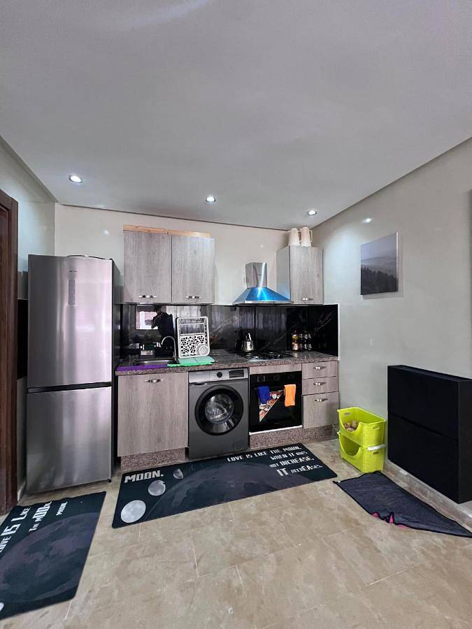 Gîte pour 6 personnes, avec balcon ainsi que piscine et vue, animaux acceptés dans Mansouria - 3