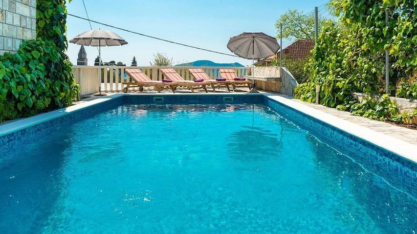 Villa con piscina per 8 persone, con piscina e terrazza in Grad Dubrovnik