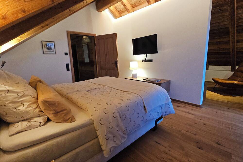 Lechrain Chalet - Luxusferienhaus am Biohof in Reichling, Romantische Straße
