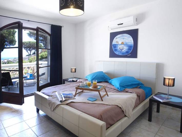 Villa für 12 Personen, mit Pool und Garten sowie Balkon, kinderfreundlich in Sainte-Maxime - 3