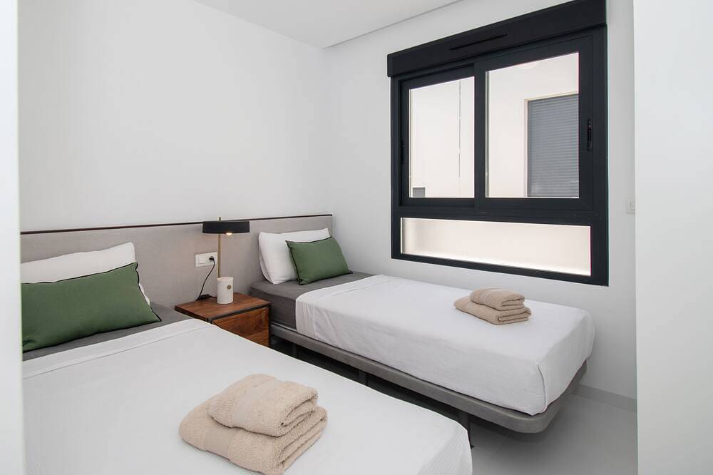 Entire apartment, Luxury apartment with roof terrace in San Miguel de Salinas, Costa Blanca