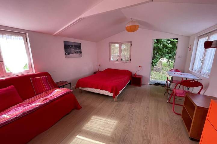 Ile-Tudy Maison  Mer & plage à 20m idéal couple ( + Chalet dès 5 personnes ) in Île-Tudy, Région de Quimper