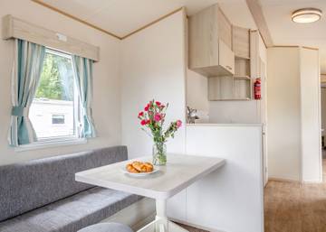 Caravan for 8 People in Calbourne, Isle of Wight, Photo 3
