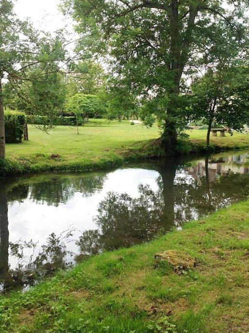 Le Foulon - Moulin de Charme - 1 heure 30 de Paris in Saint-Hilaire-les-Andrésis, Région de Montargis