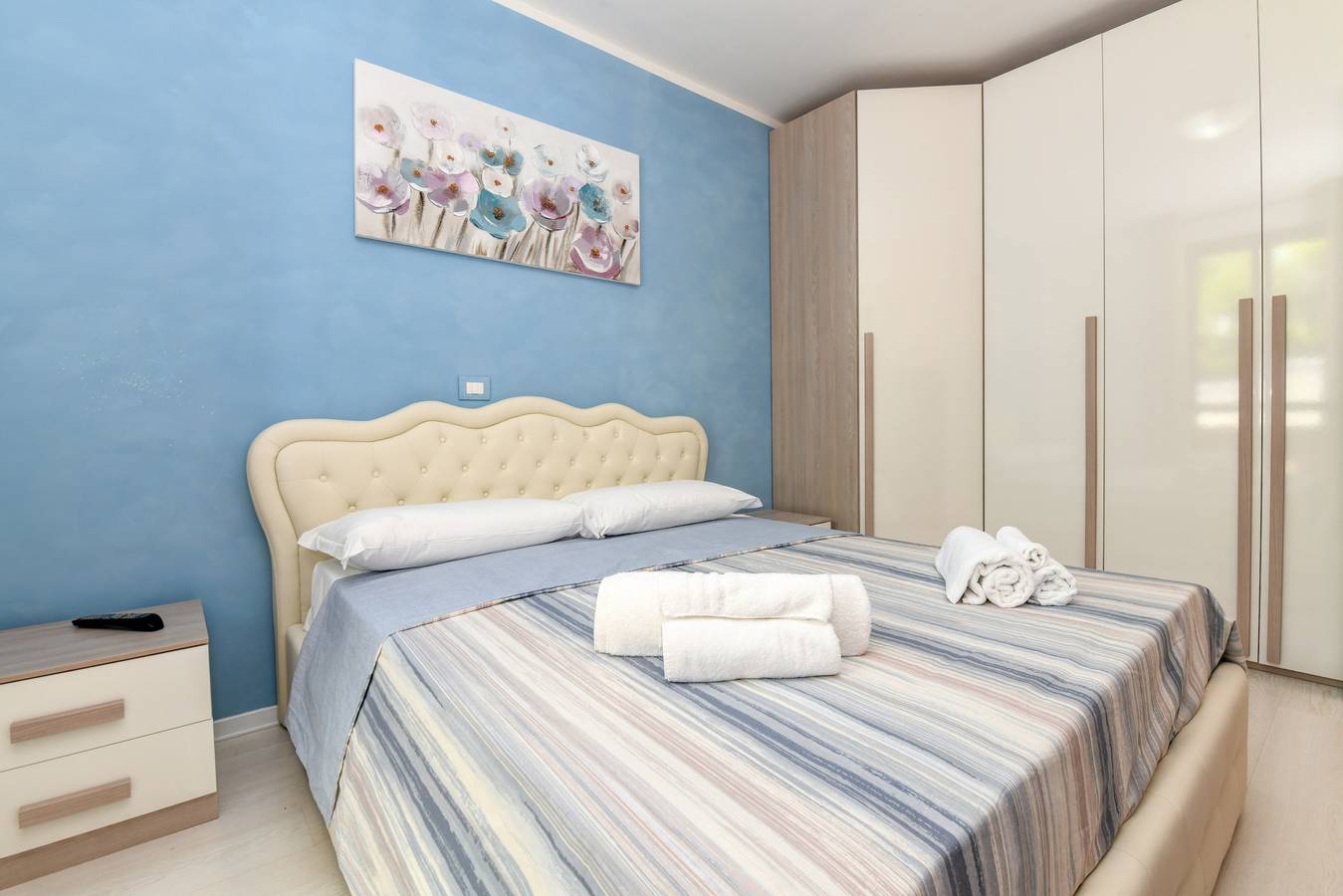 Appartement entier, My Desenzano Holiday Apartment in Desenzano del Garda, Montagnes autour du lac de Garde