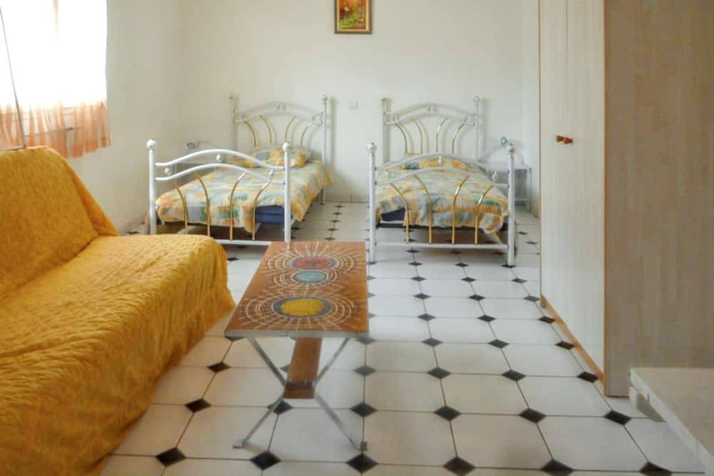 Homerez - Charmante Villa in Meynes mit privatem Pool in Meynes, Nimes und Umgebung