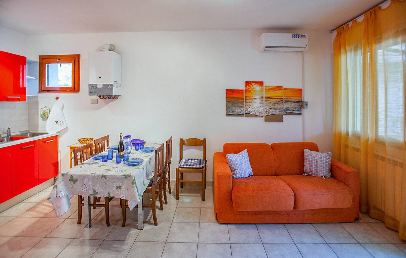 Ganze Ferienwohnung, Gemütliche Wohnung in der Nähe der Küste & Pizza Cucina in Rosolina Mare, Polesine