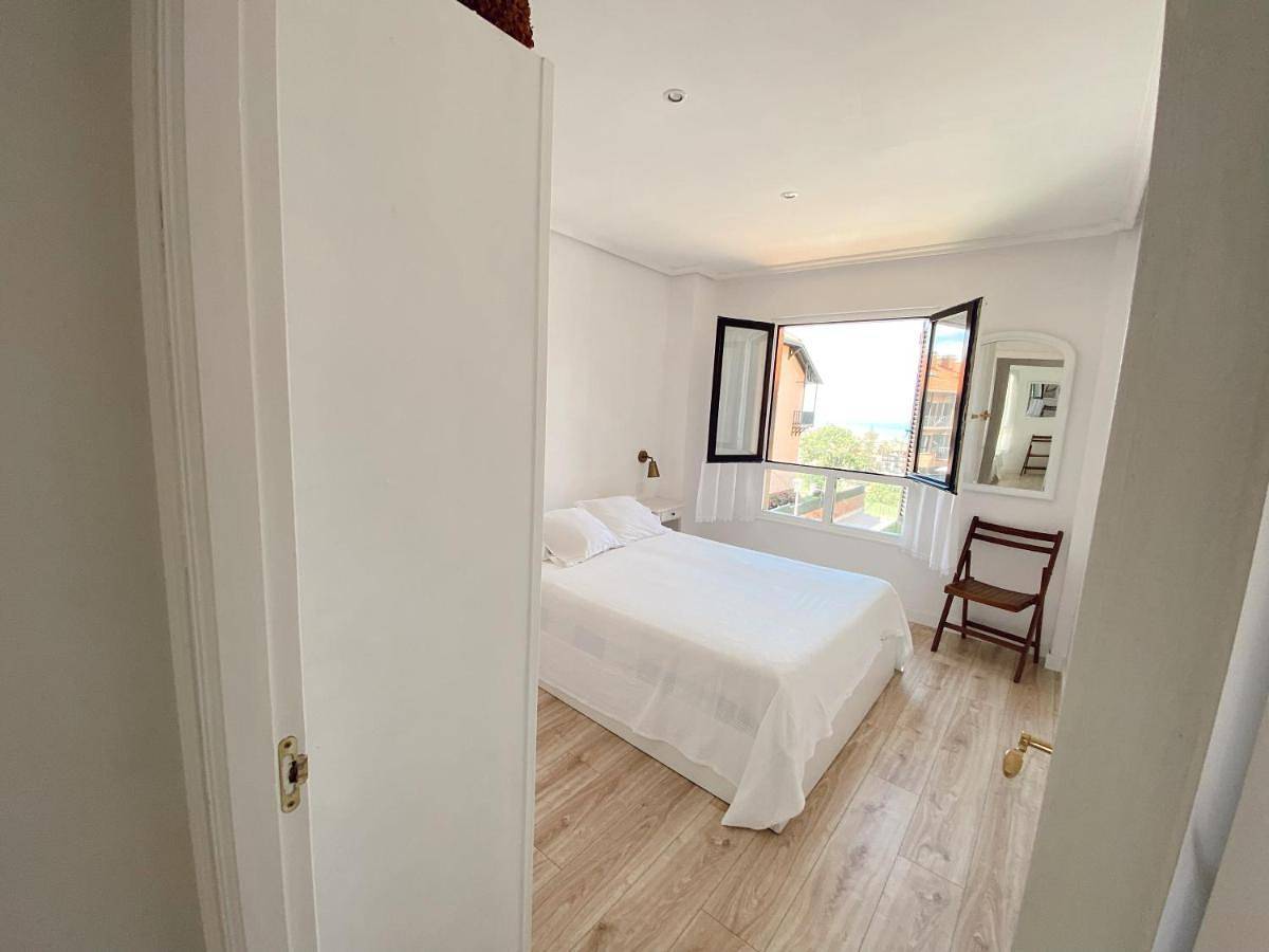 Apartamento entero, Two-Bedroom Apartment in Comillas, Costa de Cantabria