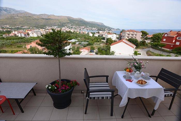 Gîte pour 2 personnes, avec balcon à Split - 2
