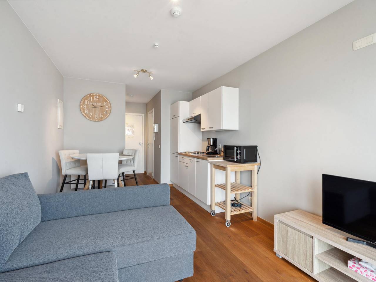 Cosy studio with sea and beach views in Blankenberge, Belgian Coast