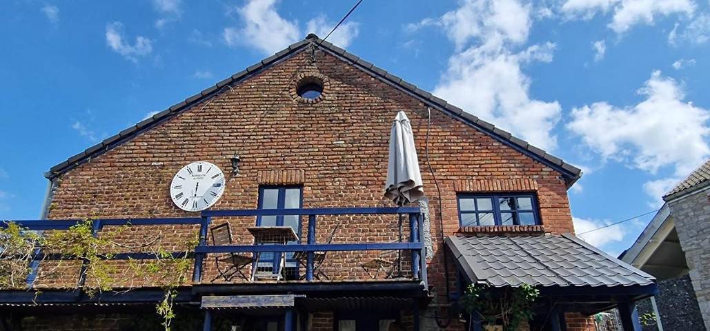 Gîte pour 4 personnes, avec jardin dans Warre