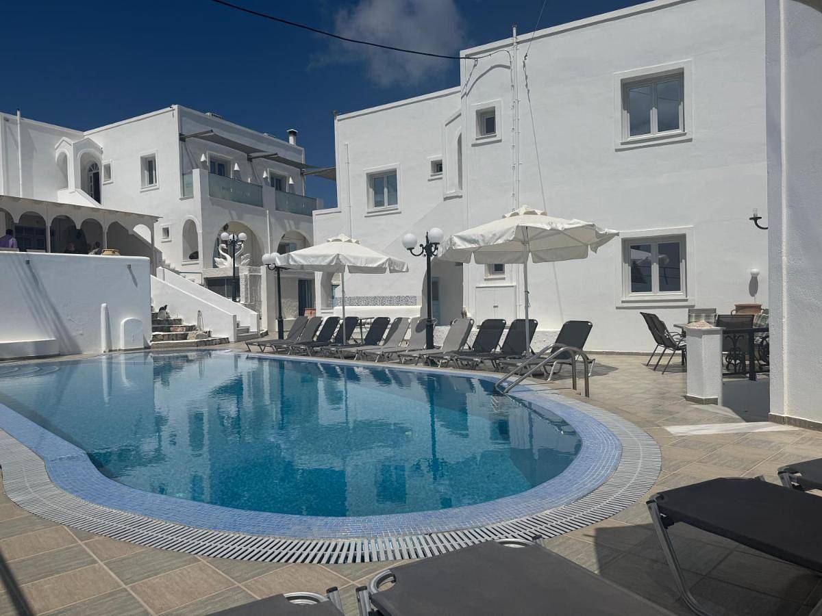 Hotel Hellas in Firostefani, Thera