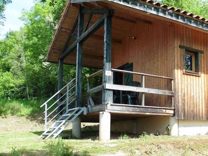Camping for 4 people, with Terrace in Auvergne