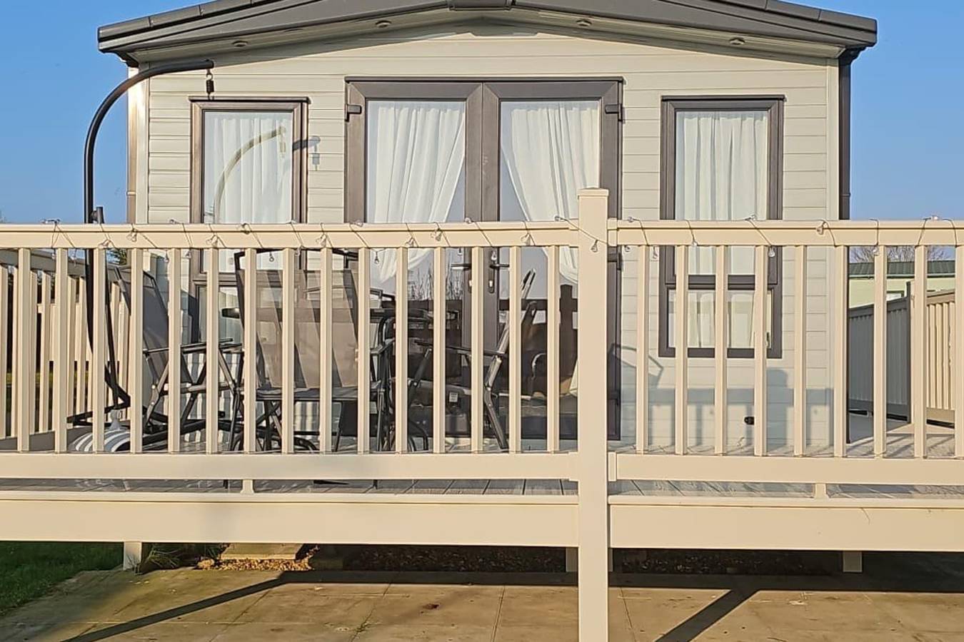 Premium Caravan - Sleeps 6 - Parking - Pool in Hunstanton, Norfolk Coast