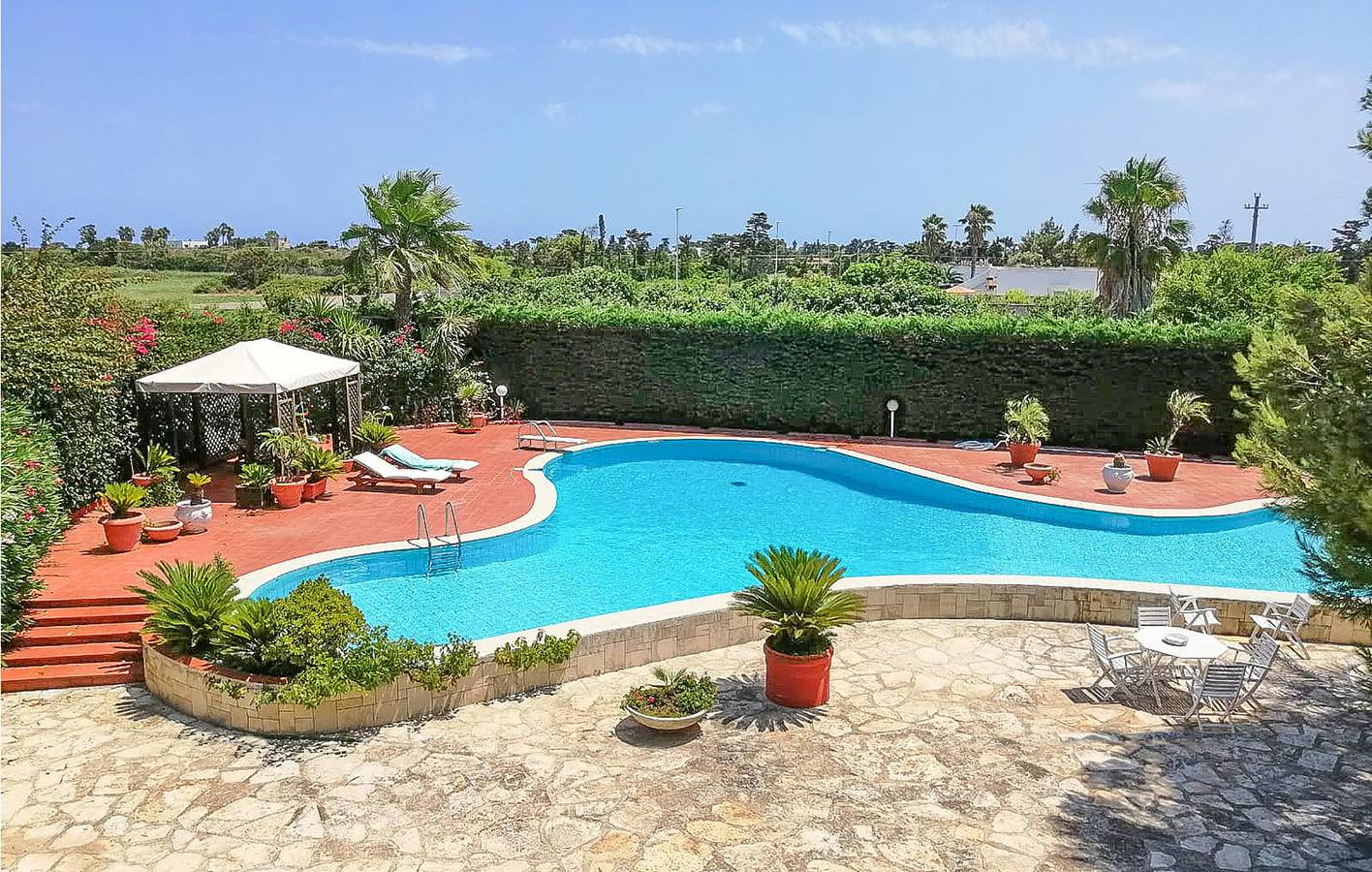 Apartamento vacacional entero, Apartamento con piscina cerca de Star Beach in Lecce, Provincia de Lecce