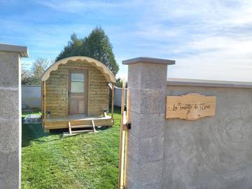 Maison d’hôte pour 3 personnes, avec jardin et terrasse, animaux acceptés dans l' Aisne